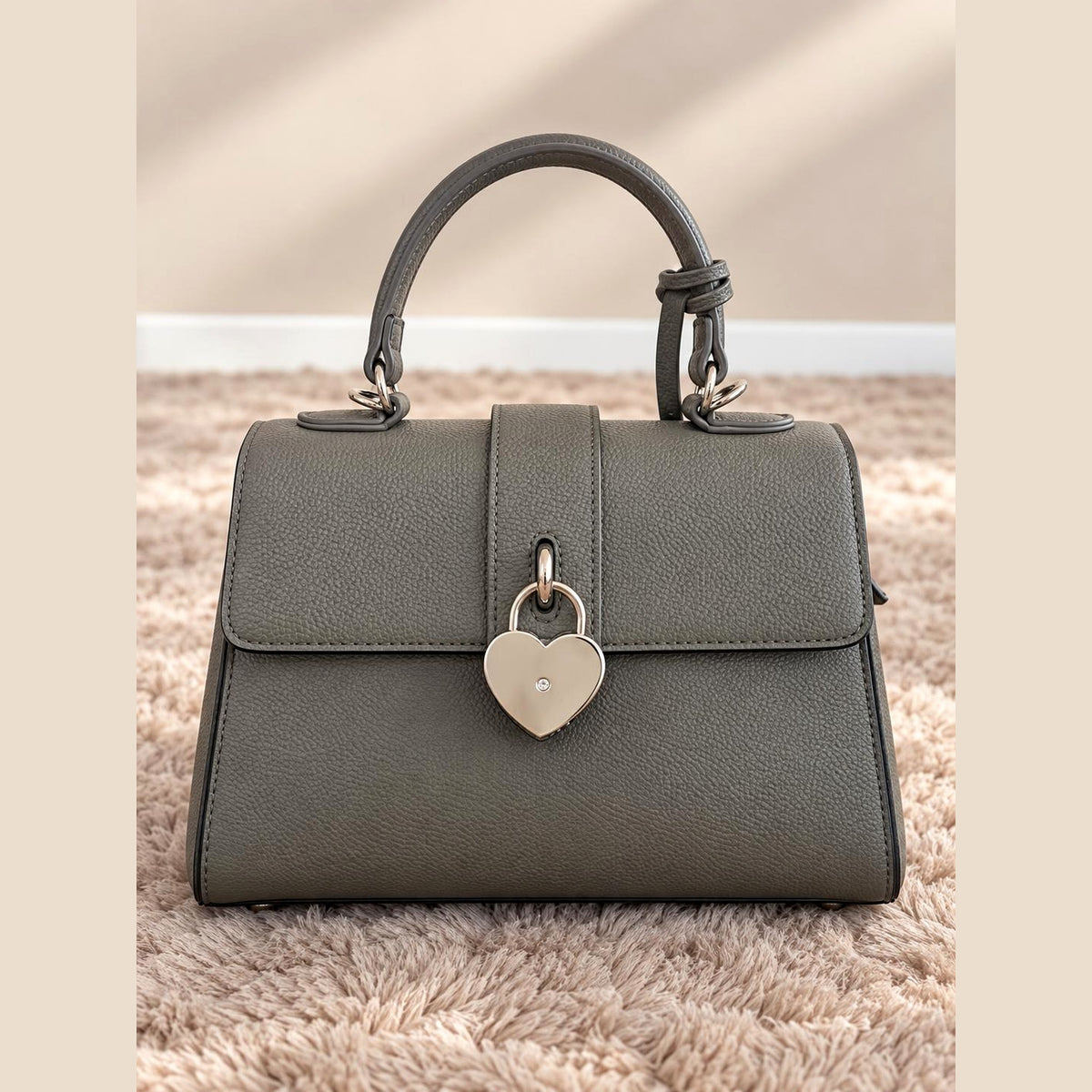Borsa a mano con patta