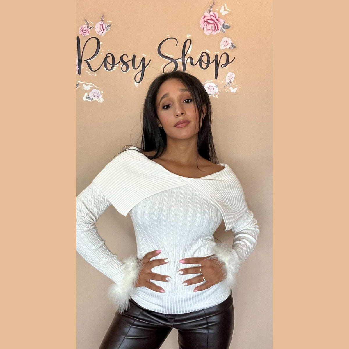 Maglione a spalle scoperte